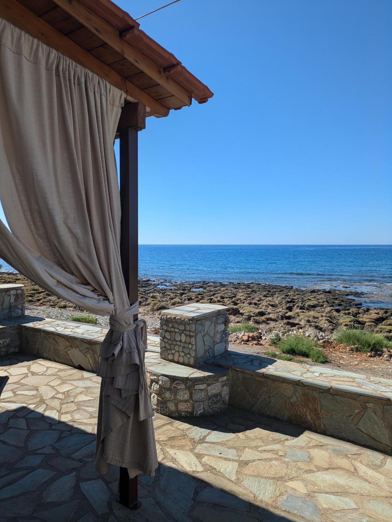 Seaside Apartment *
